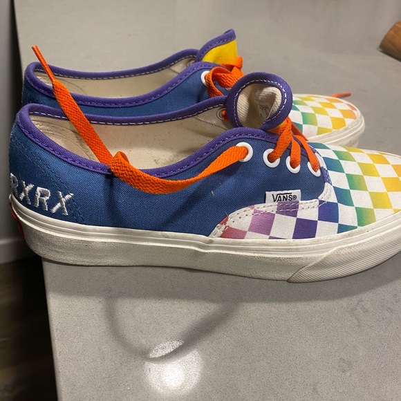 Custom Rainbow Vans with RXRX personalization. Size 5.5 Mens or 7 in womans - Picture 3 of 7